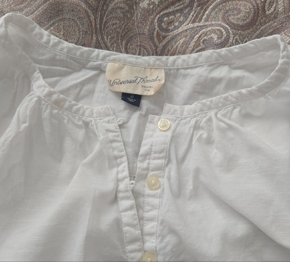 Universal Thread Ivory Button-Up Blouse - Picture 2 of 4